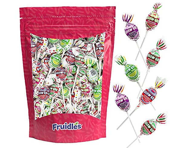 Experience a Flavor Explosion with these Bubble Gum Filled Lollipops!